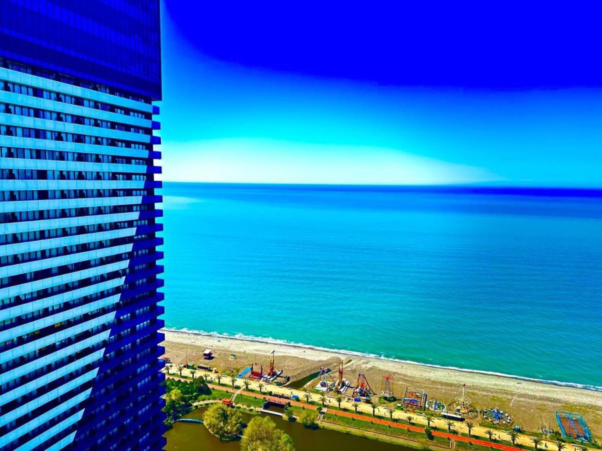 Delux Sea View Aparthotel In Orbi City Batumi Ngoại thất bức ảnh