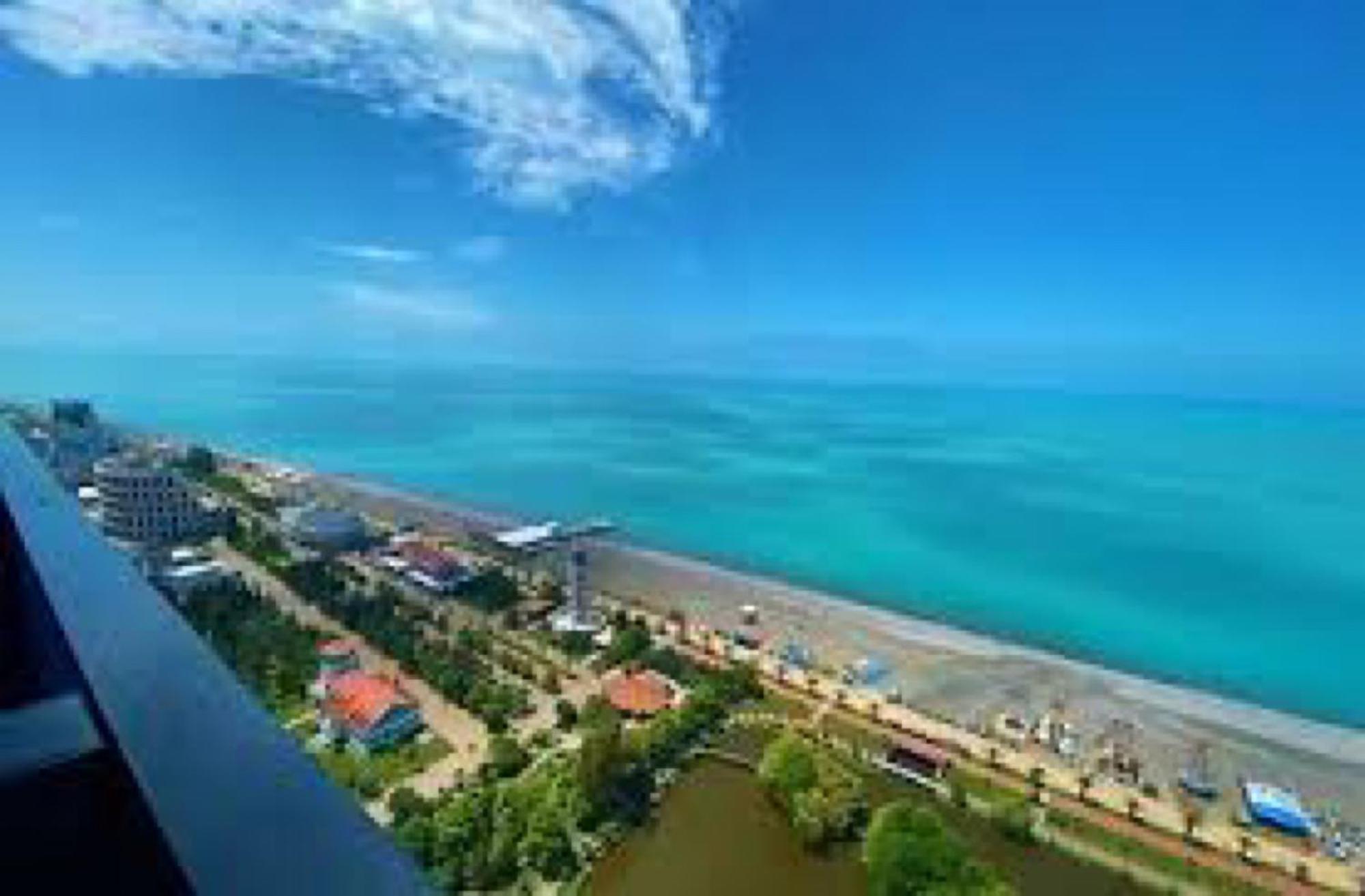 Delux Sea View Aparthotel In Orbi City Batumi Ngoại thất bức ảnh