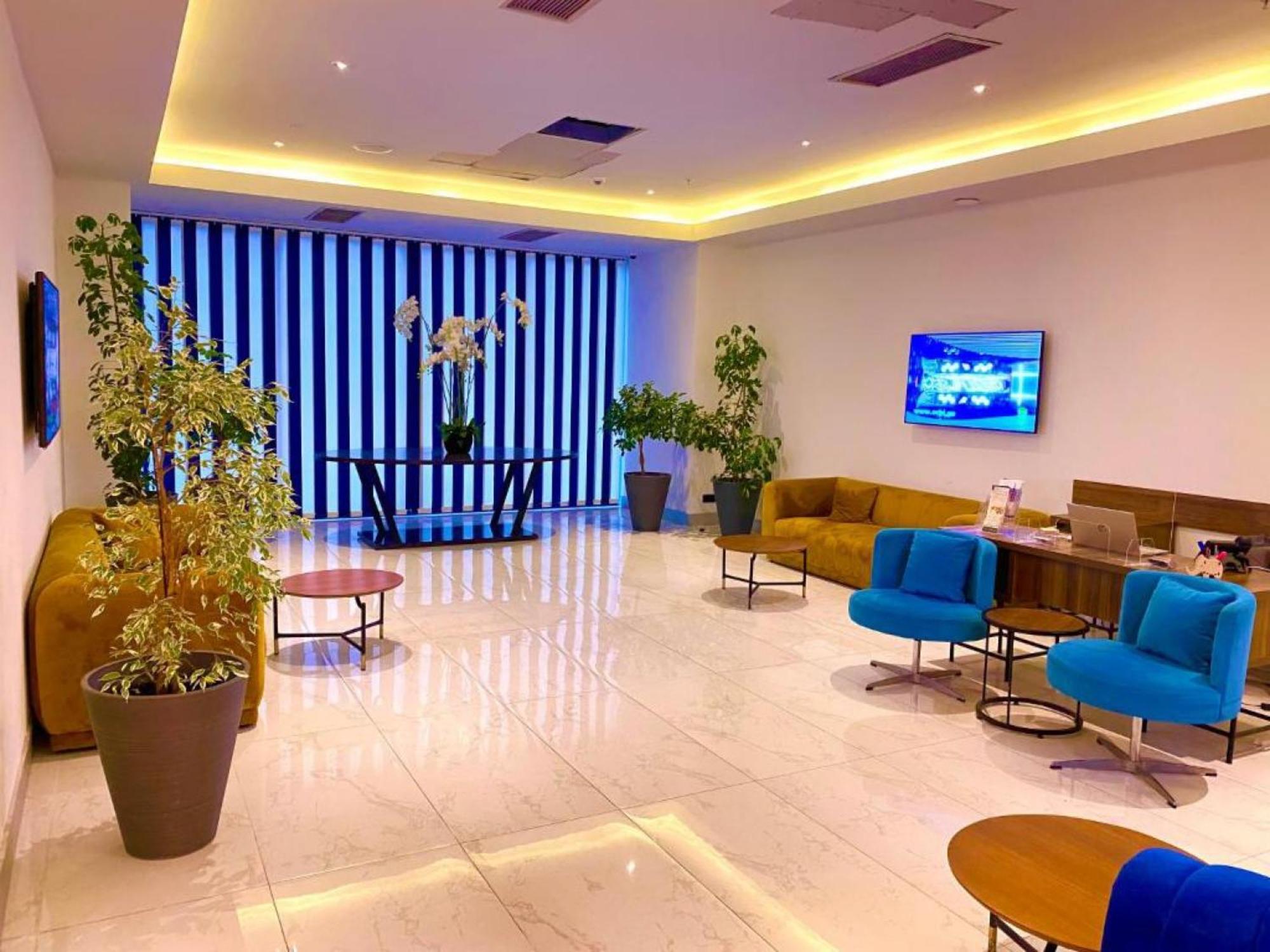 Delux Sea View Aparthotel In Orbi City Batumi Ngoại thất bức ảnh